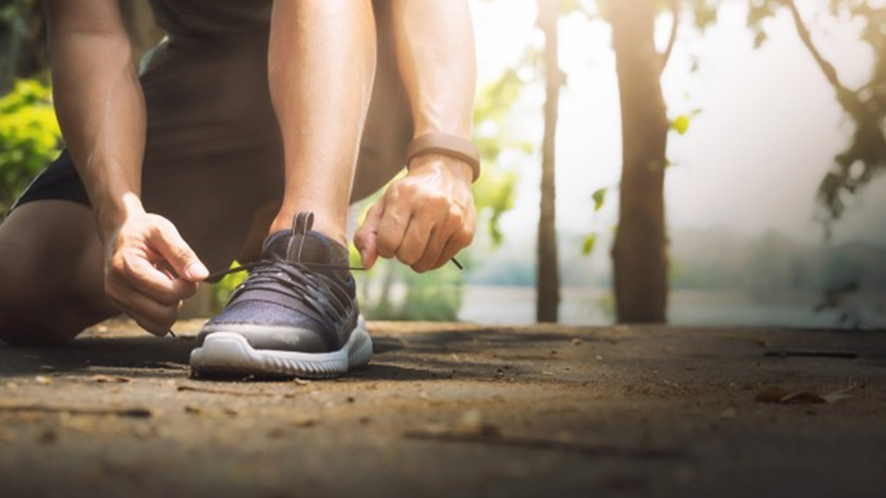 5 cách chọn giày chạy bộ cho người mới bắt đầu